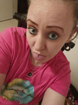 Mmydaupacks, 36, United Kingdom