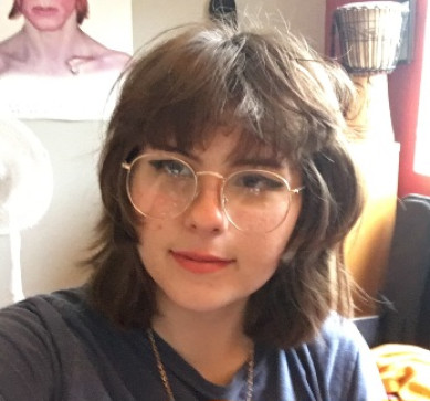 Rosie Sweets, 18, Canada