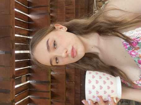 Kayla, 21, South Africa