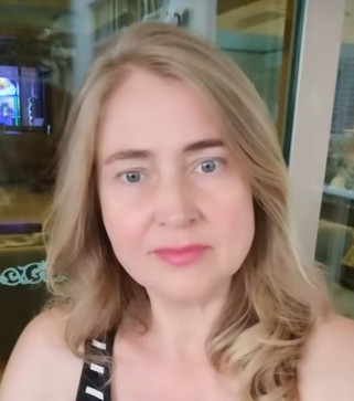 Donna, 41, United States