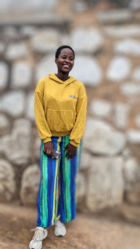 Aimee, 23, Rwanda