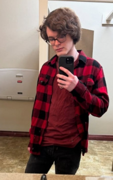 Mini Boo, 18, United States