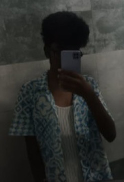 Foodie, 18, India
