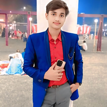 Arnav, 18, India