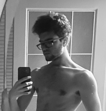 Lewis, 19, Canada