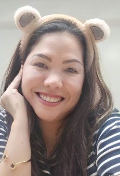 Cheyzer Leonardo, 46, Philippines