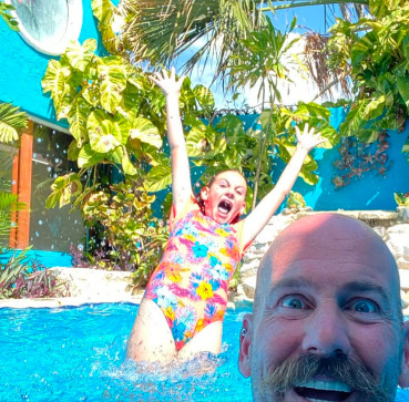Gary Andrew, 43, United States