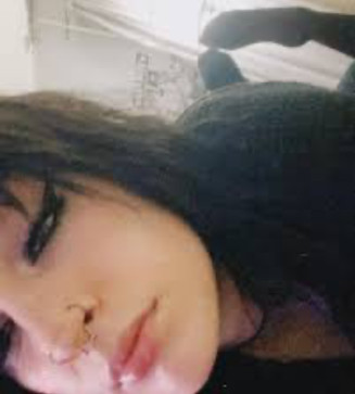 Lilly, 18, Canada