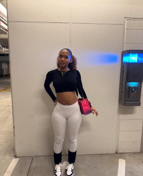 Carrie, 25, United States