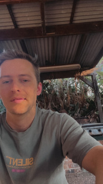 James94, 26, Australia