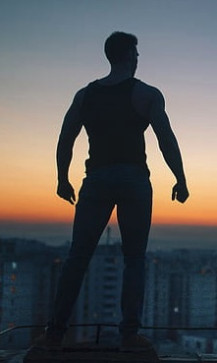 Armaan Mehta, 35, India