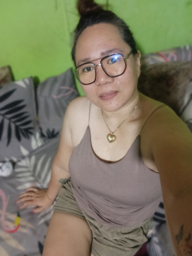 Myles, 43, Philippines