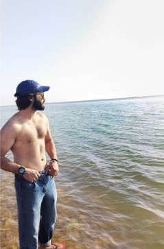 Abhishek Sen, 18, India