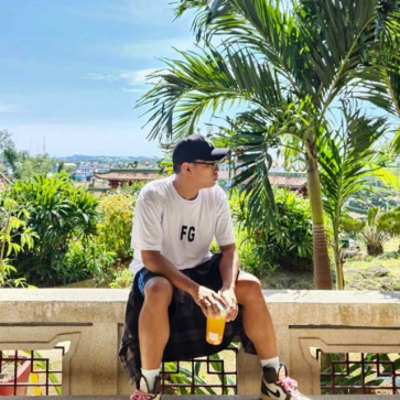 JJ, 29, Philippines