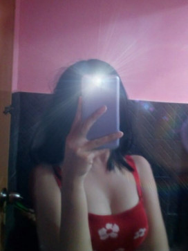Bea, 20, Philippines