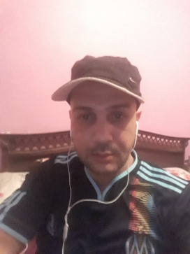Ahmed Bouderbane, 29, France