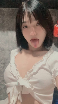 Phan Khaacutenh, 19, Viet Nam
