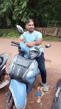 Kapil Kute, 34, India