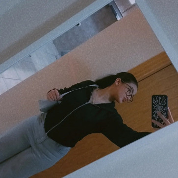 Laila, 18, Egypt