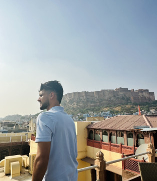 Karan, 25, Canada