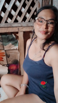 Nicole Sandoval, 43, Philippines