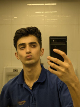 Alvarez, 18, India