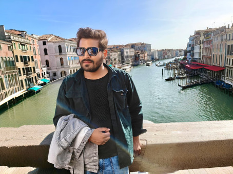 Rohit, 27, Italy