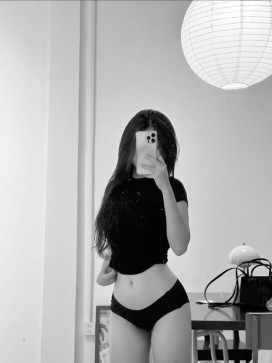 Ocean, 18, Viet Nam
