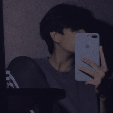 Oreoo, 18, India