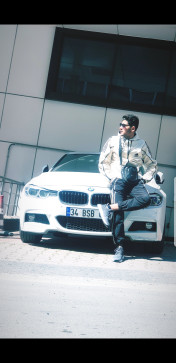 Othman, 21, Germany