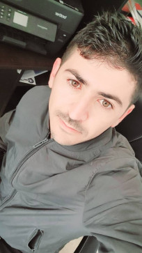 Walid Senbay, 32, Algeria