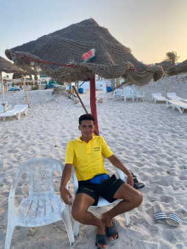 Anis, 20, Tunisia