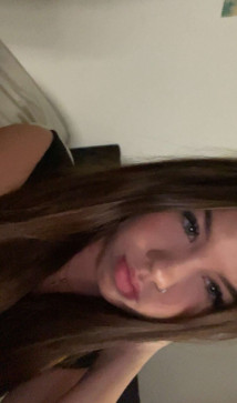 Lena, 22, Austria