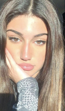 Yousra Mekri, 20