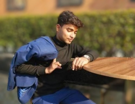 Dhairya Gaur, 18, India