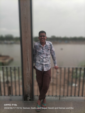 Ubed Kagdi, 20, India