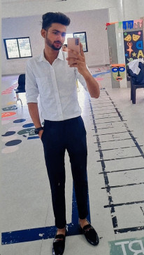 Shohail, 19, India