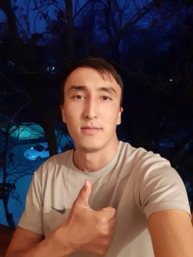 Azik Xan, 26, Uzbekistan