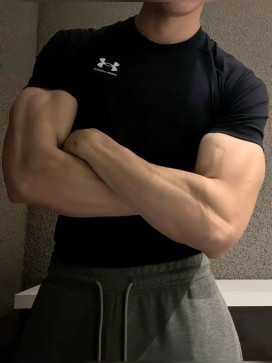 Mister Spotted, 21, Switzerland