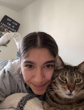 Ashley, 19, United States