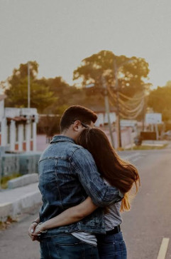 Harry Robin, 25, India