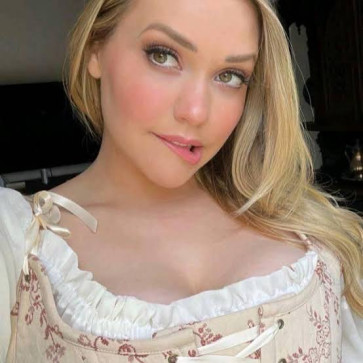 Phyllis Pruitt, 26, Germany
