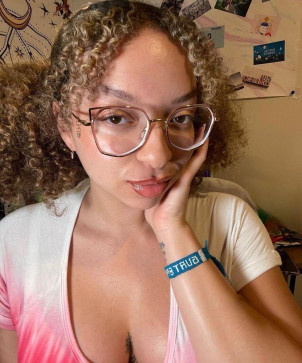 Harleydiana, 23, United States
