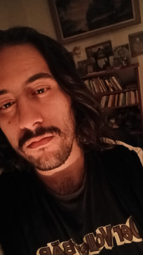 Lost Vivi, 25, Algeria