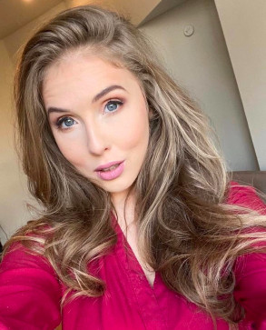 Cash App, 32, United States