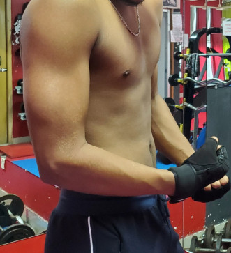Avi, 23, India