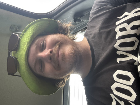 Kyle, 25, Australia