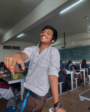 Raghavendar Vinothka, 20, India