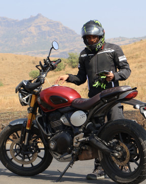 Jayesh Chavan, 22, India