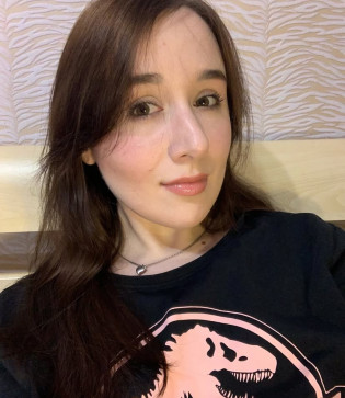 Josephine, 38, United States